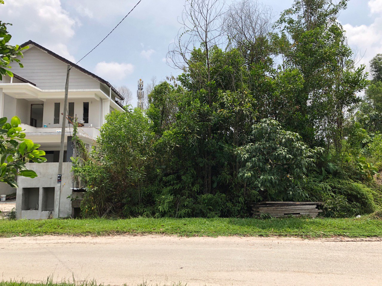 bungalow land sungai tangkas