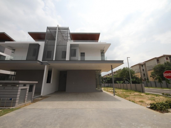 broadleaf kota kemuning